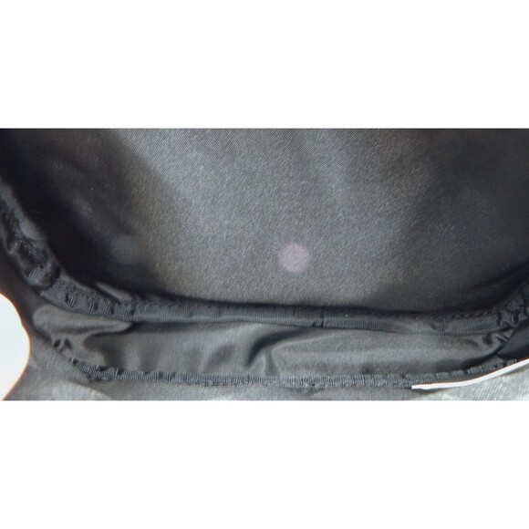 Lululemon Crossbody Camera Bag Quilted Velour 2L Black Gold 8-1/2 Inch - Picture 10 of 14